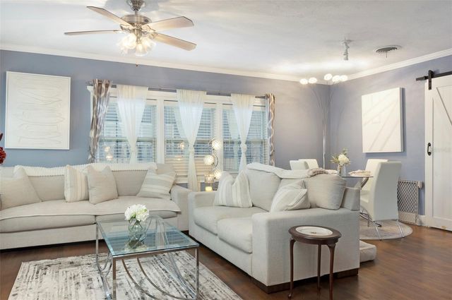 4526 1ST AVENUE N, St Petersburg, FL 33713