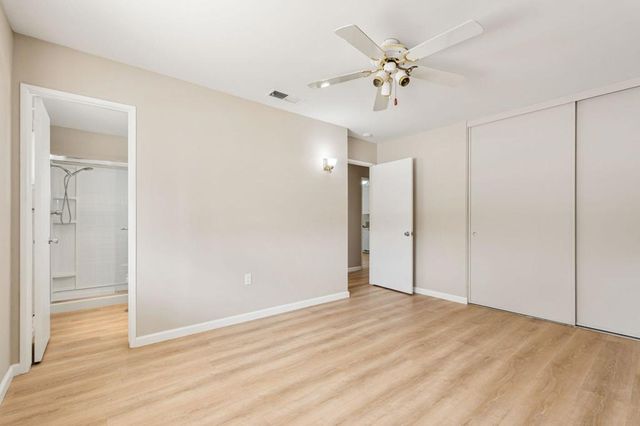 42280 Kansas Street, Palm Desert, CA 92211