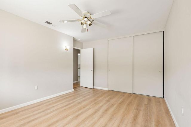 42280 Kansas Street, Palm Desert, CA 92211