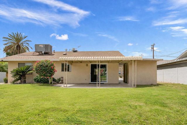 42280 Kansas Street, Palm Desert, CA 92211