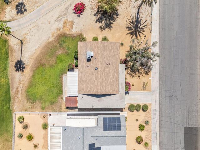 42280 Kansas Street, Palm Desert, CA 92211