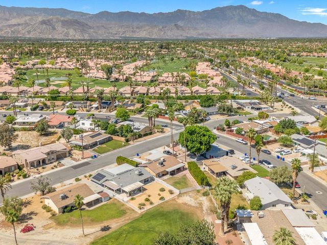 42280 Kansas Street, Palm Desert, CA 92211