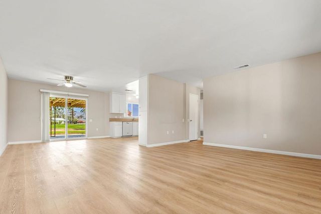 42280 Kansas Street, Palm Desert, CA 92211