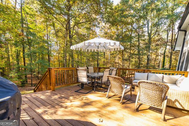 84 Woodcliff Court, Newnan, GA 30265