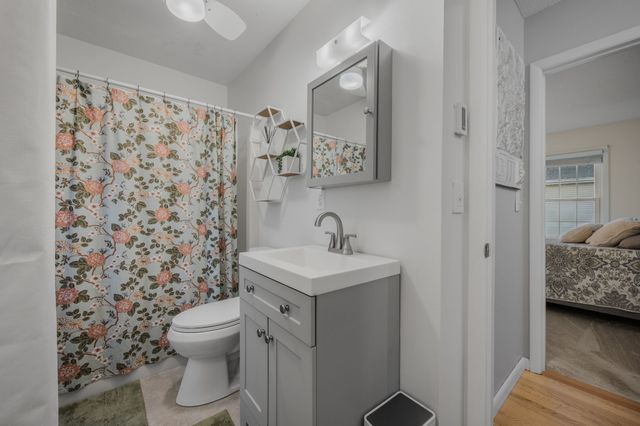 54 Rope Ferry Road C45, Waterford, CT 06385