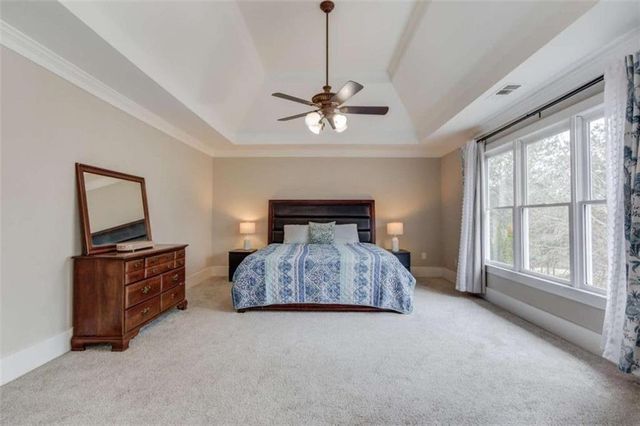 6089 Grand Loop Road, Sugar Hill, GA 30518