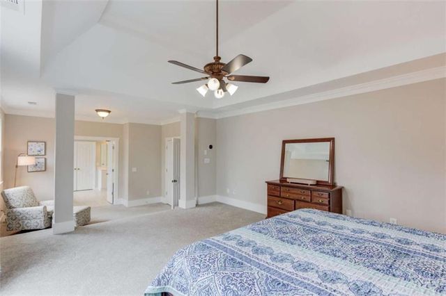 6089 Grand Loop Road, Sugar Hill, GA 30518