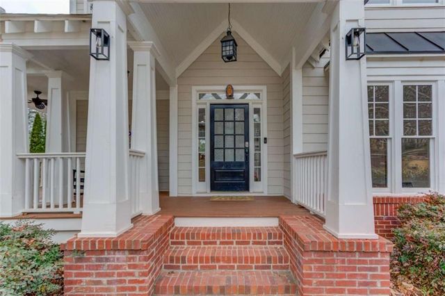 6089 Grand Loop Road, Sugar Hill, GA 30518