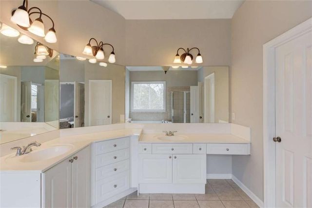 6089 Grand Loop Road, Sugar Hill, GA 30518