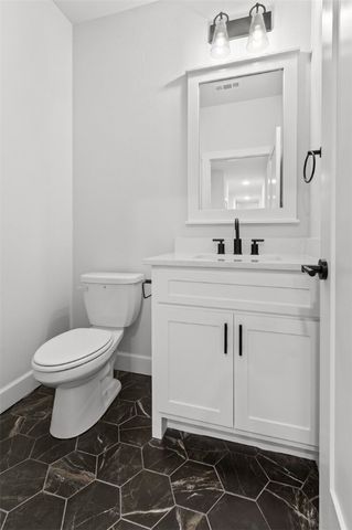 1331 Greyback Lane, Centerton, AR 72719