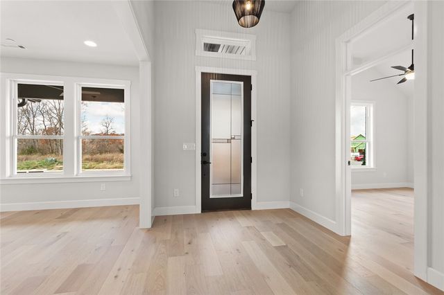 1331 Greyback Lane, Centerton, AR 72719