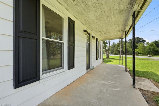 3060 US Highway 64 E, Mocksville, NC 27028