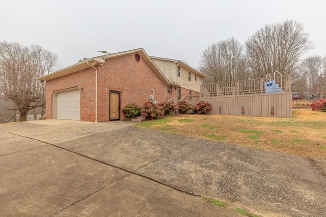 1270 Jones Crossing Road, Whitwell, TN 37397