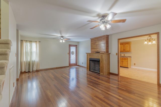 1270 Jones Crossing Road, Whitwell, TN 37397