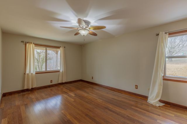 1270 Jones Crossing Road, Whitwell, TN 37397