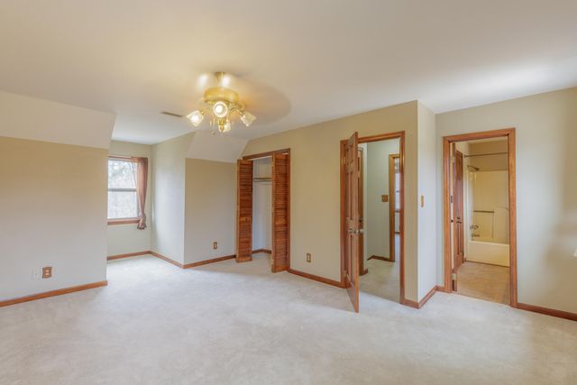 1270 Jones Crossing Road, Whitwell, TN 37397