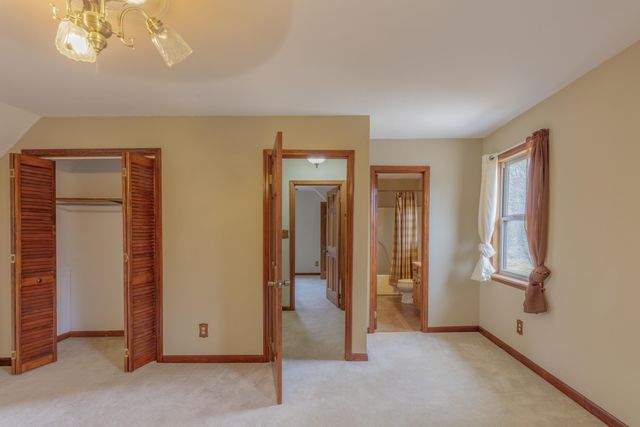 1270 Jones Crossing Road, Whitwell, TN 37397