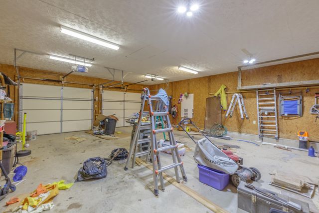 1270 Jones Crossing Road, Whitwell, TN 37397