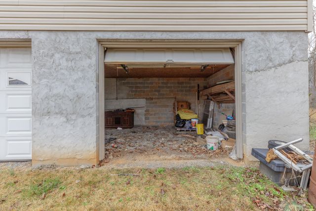 1270 Jones Crossing Road, Whitwell, TN 37397