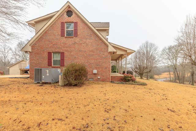 1270 Jones Crossing Road, Whitwell, TN 37397