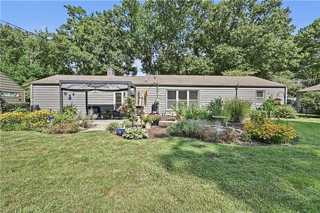 6340 Reeds Drive, Mission, KS 66202