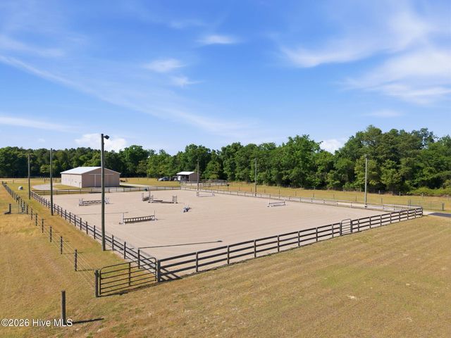 3306 Falling Creek Road, Kinston, NC 28504