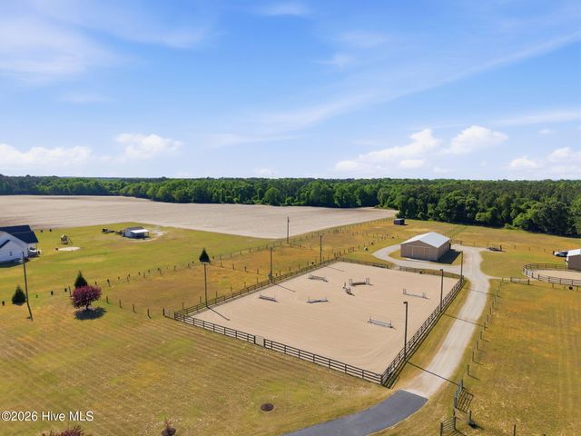 3306 Falling Creek Road, Kinston, NC 28504