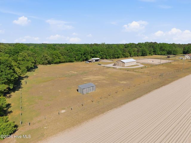 3306 Falling Creek Road, Kinston, NC 28504