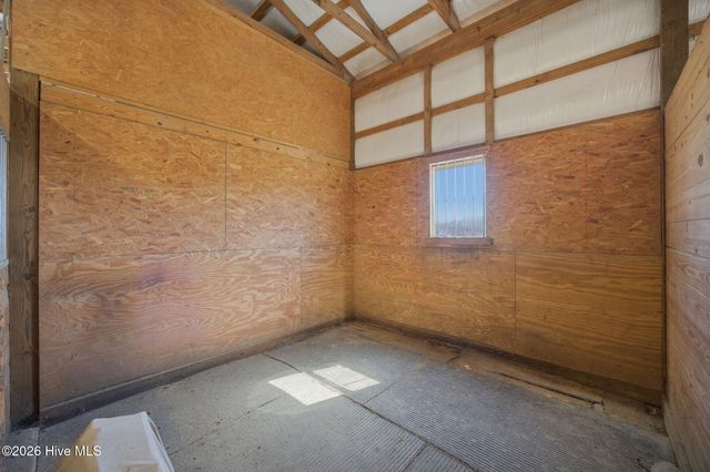 3306 Falling Creek Road, Kinston, NC 28504