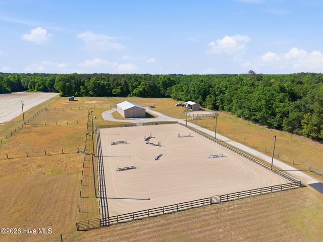 3306 Falling Creek Road, Kinston, NC 28504