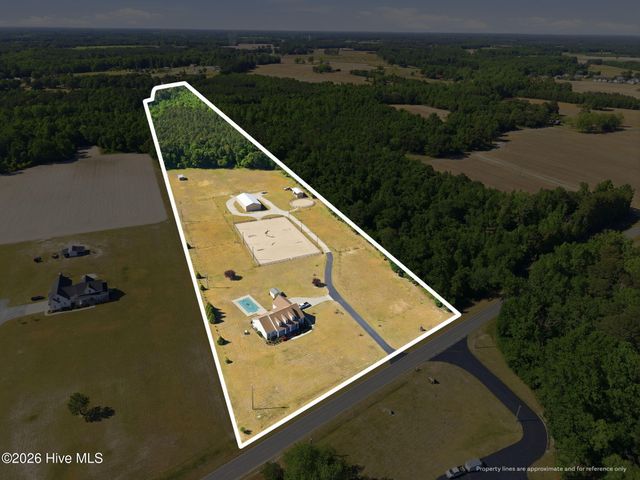 3306 Falling Creek Road, Kinston, NC 28504
