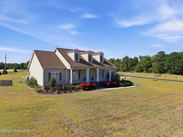 3306 Falling Creek Road, Kinston, NC 28504