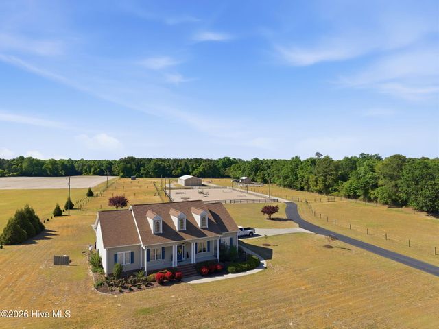 3306 Falling Creek Road, Kinston, NC 28504