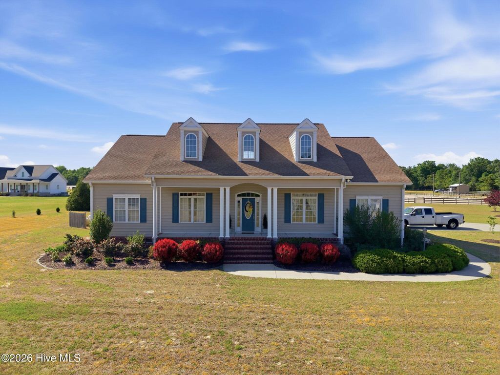 3306 Falling Creek Road, Kinston, NC 28504