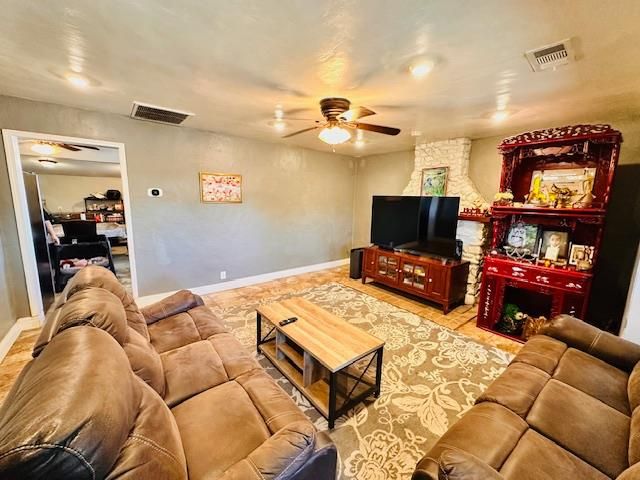 11236 E Herndon Avenue, Clovis, CA 93619