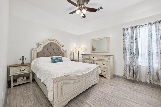 3319 Hemingway Drive, Montgomery, TX 77356
