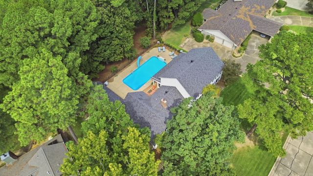 19 Club Manor Drive, Maumelle, AR 72113