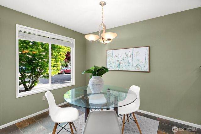 17420 54th Place W, Lynnwood, WA 98037