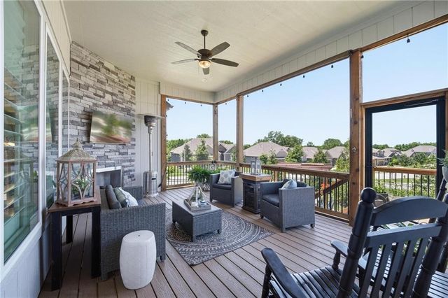 11584 S Roundtree Street, Olathe, KS 66061
