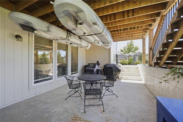 11584 S Roundtree Street, Olathe, KS 66061