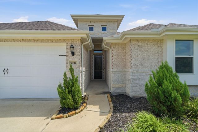 10614 Hazel Hills Drive, Cypress, TX 77433