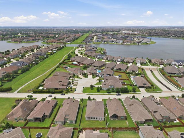 10614 Hazel Hills Drive, Cypress, TX 77433