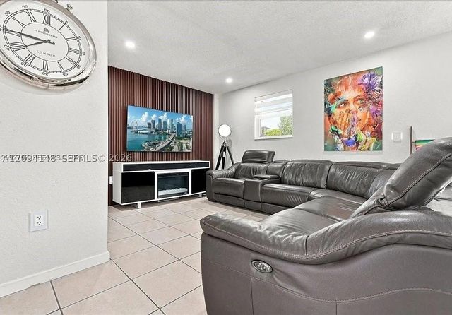 13617 SW 264th Ter, Homestead, FL 33032