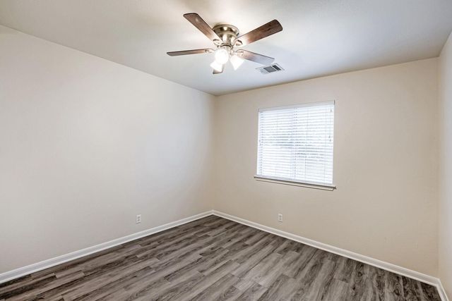 409 Willowbrook DR, Hutto, TX 78634