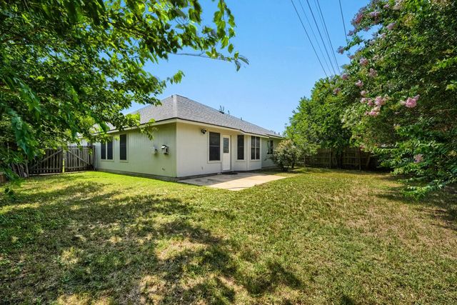 409 Willowbrook DR, Hutto, TX 78634