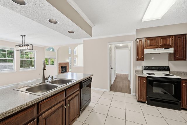 6713 Harvest Run Drive, Harrison, TN 37341