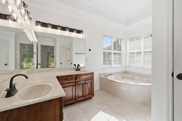 6713 Harvest Run Drive, Harrison, TN 37341