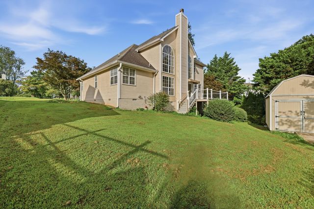 6713 Harvest Run Drive, Harrison, TN 37341