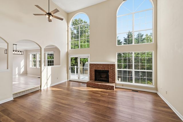 6713 Harvest Run Drive, Harrison, TN 37341