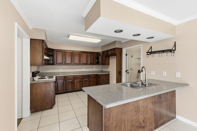 6713 Harvest Run Drive, Harrison, TN 37341